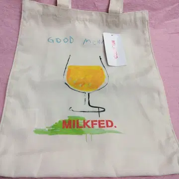새상품 MILKFED. 토트백
