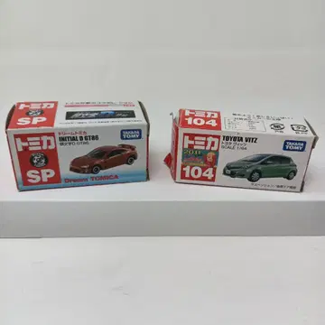 토미카 SP INITIAL D GT86&104 TOYOTA VITZ