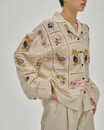 오늘의 자수 패치워크 셔츠