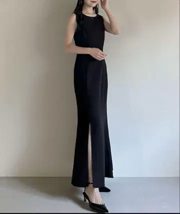Louere 린넨 라이크 슬리브리스 머메이드 원피스