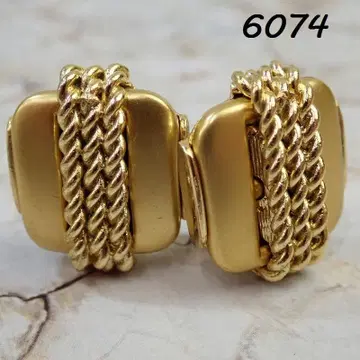 RU-6074 HR PARIS 귀찌 20250717