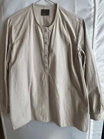 오로네 아라이 자라시 풀오버