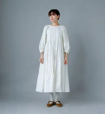 Pheeta 티어드 원피스 코튼 개더 화이트 1