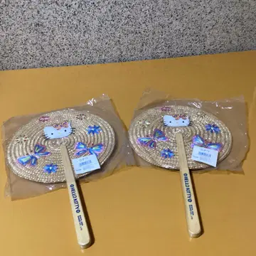 3068 헬로키티 이구사 부채 나비