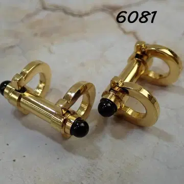 RU-6081 페라가모 간치니 로고 롱 쉐이프 커프스 블랙
