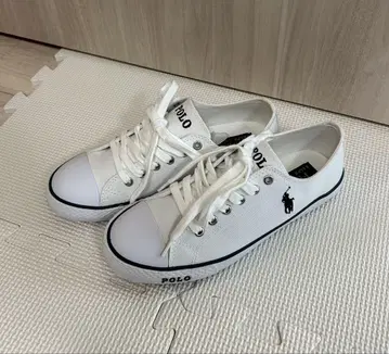 폴로 랄프 로렌 화이트 스니커즈 24cm