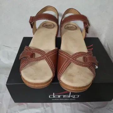 dansko 단스코 샌들 SARA 38 사이즈