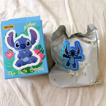 52TOYS 스티치 피규어 Learn to Hug 고니토이즈