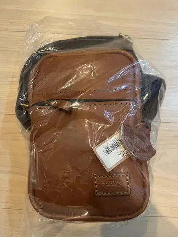 헤르츠 홀리데이 미니백 초코