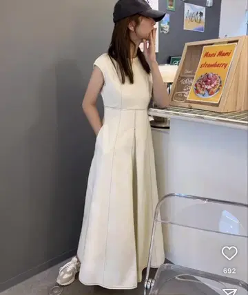 미사용 새상품 택 포함 티티베이트 스티치 디자인 원피스 M 아이보리