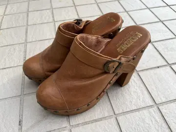Jeffrey Campbell 사보 샌들