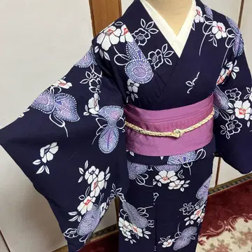 네이비 컬러 꽃무늬 유카타 보라색 손바느질 형 염색 레트로