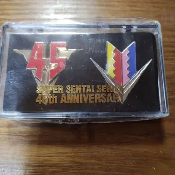 슈퍼전대 히어로즈 45주년 기념 메탈 핀 배지 세트