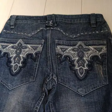 ANTIK DENIM 자수 부츠 컷 미국산