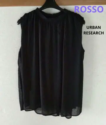 새상품급 어반 리서치 ROSSO 블랙 시어 개더 슬리브리스 블라우스