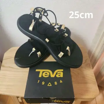 (미사용품) Teva W Voya Infinity Metallic 8