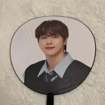 RIIZE 홀츠 성찬 부채