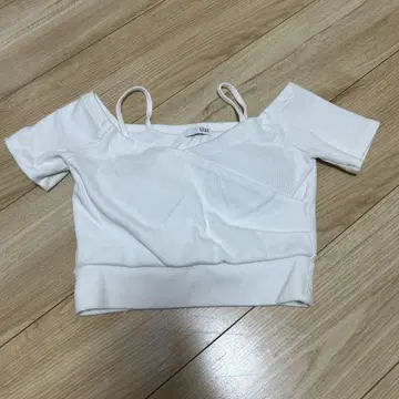 하프 슬리브 카슈쿨 오프 숄더 숏 탑