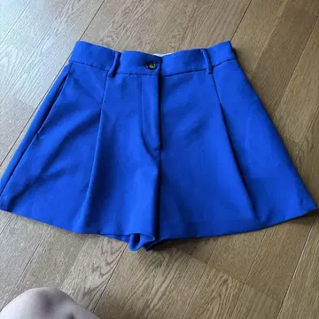 로얄 블루 하프 팬츠 앞 버튼 ZARA