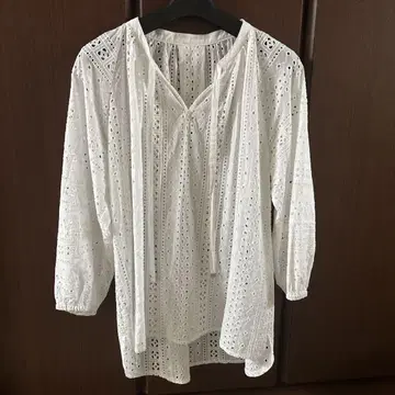 LUCUORE 7부 소매 블라우스 새상품급