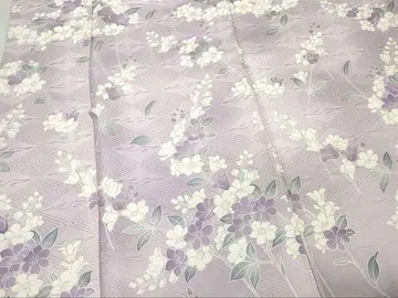 코몬 꽃과 풀 무늬 순수 실크 보라색