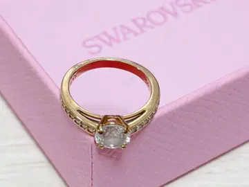 SWAROVSKI 심플 반지/상자 없음