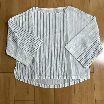 센소유니코 자비로운 비 티셔츠
