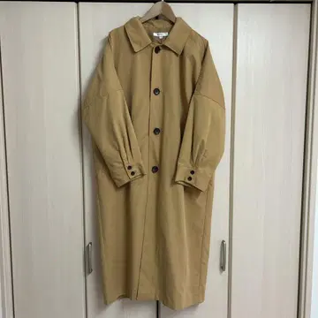 MOUSSY 베이지 스텐카라 코트