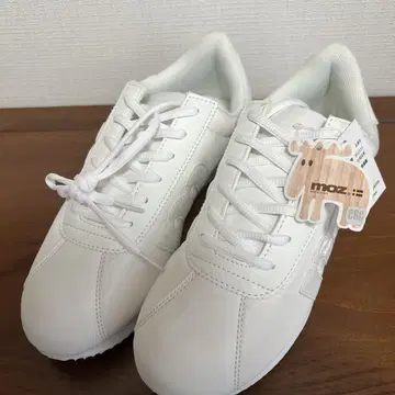 moz 화이트 스니커즈 25.5cm