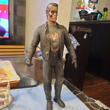 사이보그 피규어 약 30cm