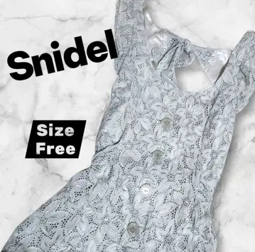 Snidel 꽃무늬 레이스 패턴 큐롯 원피스