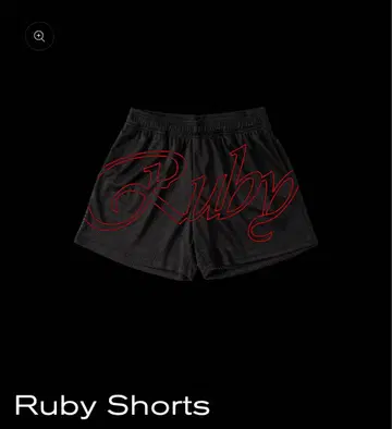 Ruby Shorts 블랙 핑크 제니 굿즈