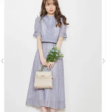 노엘라 플라워 레이스 셋업 블루