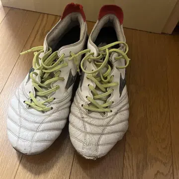 MORELIA NEO 축구화 화이트/레드/그린