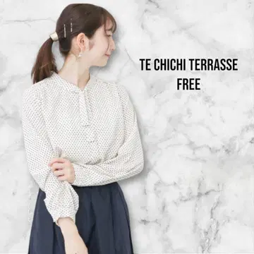 TE CHICHI TERRASSE 화이트 도트 블라우스 FREE