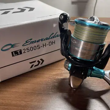 다이와 에메랄다스 LT2500-H-DH 낚시릴