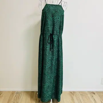 새상품급 GALLARDAGALANTE 원피스 페이즐리 무늬