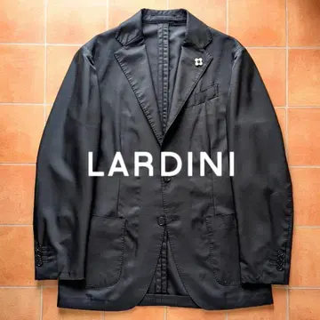 LARDINI 블랙 테일러드 자켓