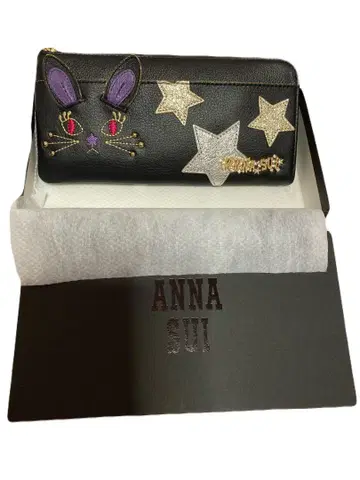미사용 새상품 ANNA SUIL 자 지퍼 장지갑 토끼 마이미미