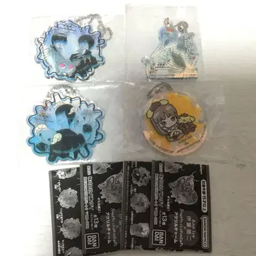 이토 준지 산리오 아크릴 참 갸루 토미에