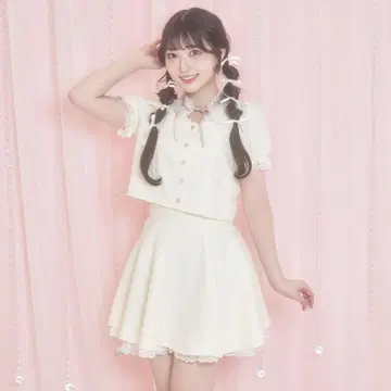 허니시나몬 가슴이 파인 레이스 셋업