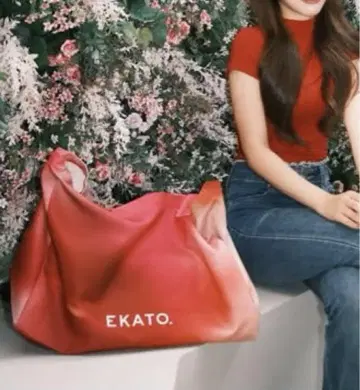 EKATO 팝업 한정판 백 핸드 크림