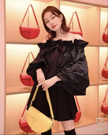 patou 개더 블라우스 블랙 36