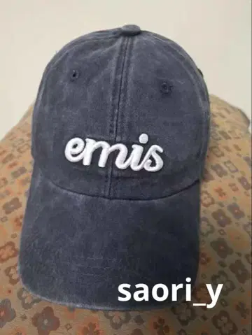 emis 자수 로고 그레이 캡
