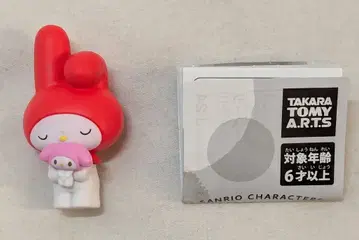 타카라토미아츠 산리오 캐릭터즈 봉제 인형과 함께 피규어 마이멜로디