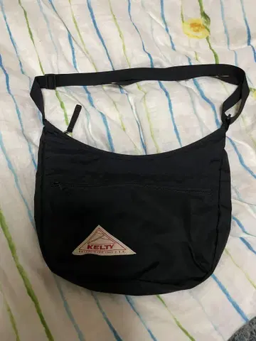 KELTY 켈티 숄더백 7L