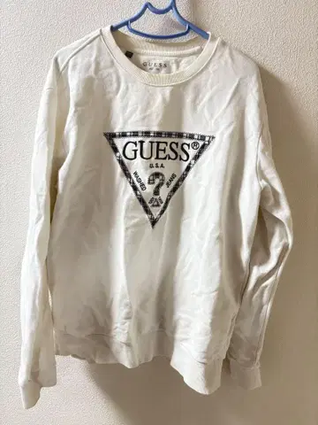 구제 의류 게스 GUESS 블랙 트라이앵글 로고 맨투맨 화이트 화이트