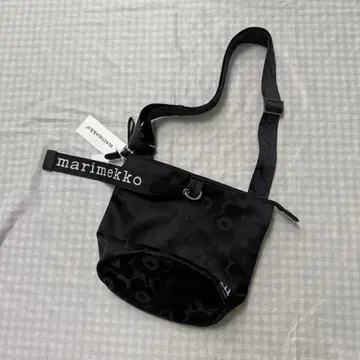 마리메꼬/ Carry All Unikko 숄더백