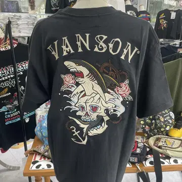 (10) VANSON 샤크 스컬 티셔츠 블랙