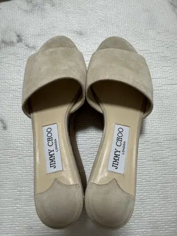 새상품급 JIMMY CHOO 베이지 코르크 힐 샌들